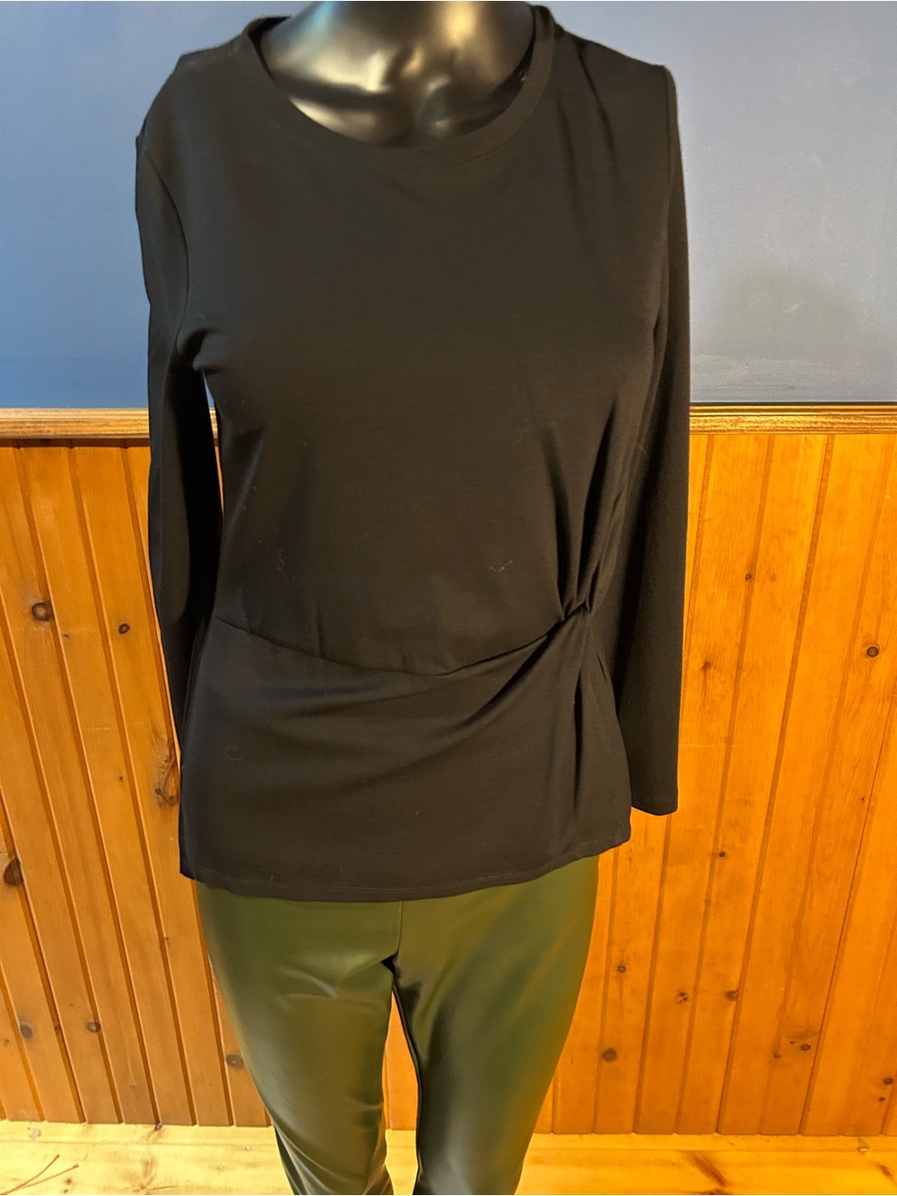 INC International Concepts Black Long-Sleeve Twist Waist Top